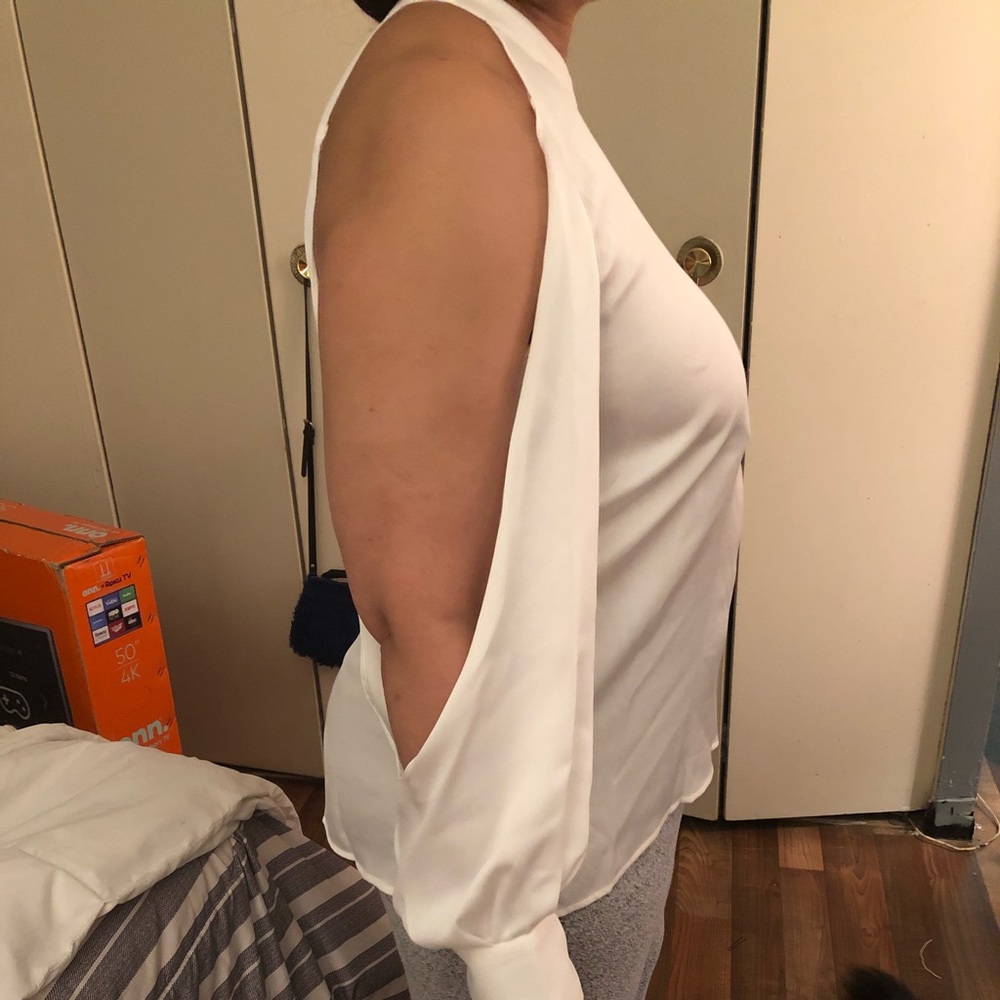 Blouse - Picture 4 of 5